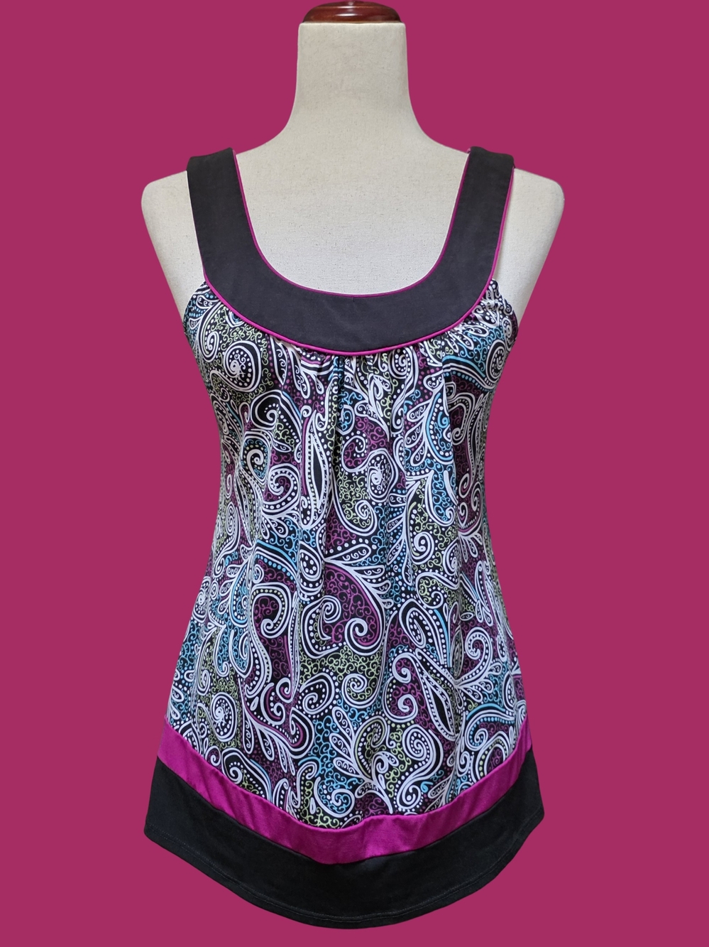 VTG Y2K Heartsoul Black Multicolor Paisley Tank Top